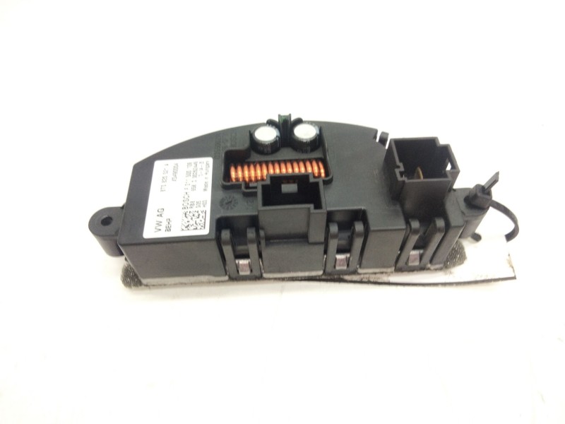 Recambio de resistencia calefaccion para audi a5 sportback (8t) 2.0 16v tdi referencia OEM IAM 8T0820521A  