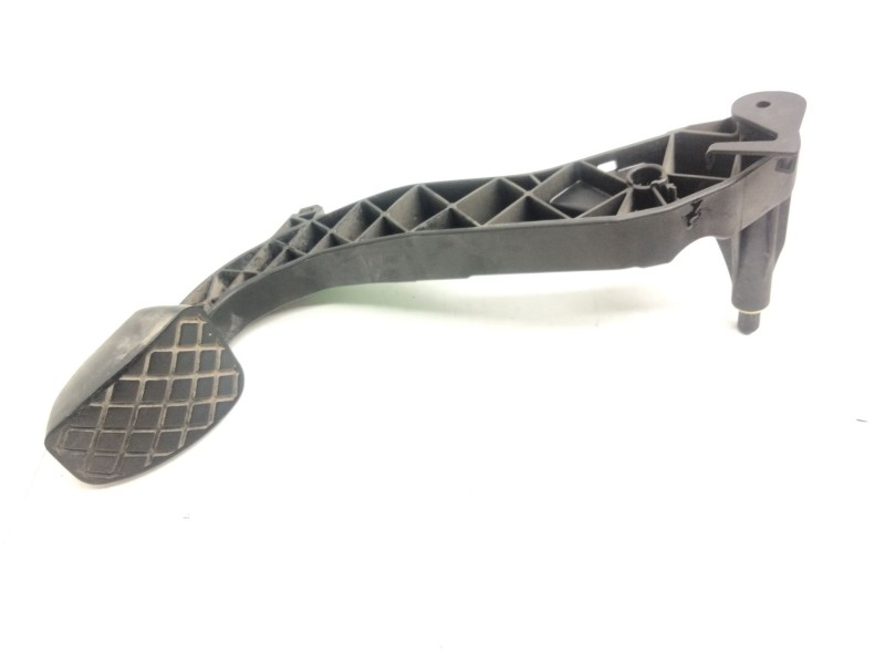 Recambio de pedal embrague para audi a5 sportback (8t) 2.0 16v tdi referencia OEM IAM 8K1721316B  