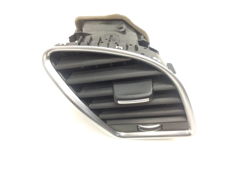 Recambio de aireador derecho para audi a5 sportback (8t) 2.0 16v tdi referencia OEM IAM 8T1820902G  