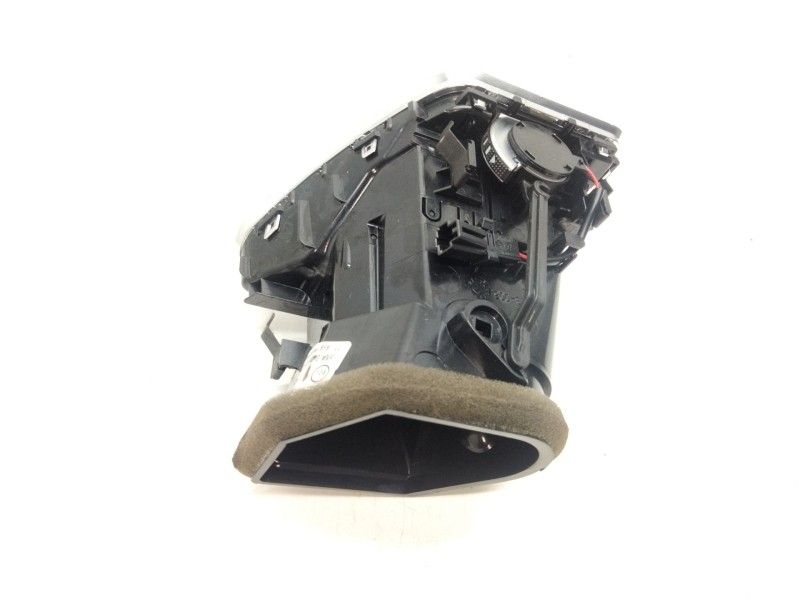 Recambio de aireador derecho para audi a5 sportback (8t) 2.0 16v tdi referencia OEM IAM 8T1820902G  