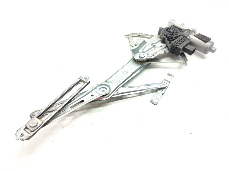 Recambio de elevalunas delantero izquierdo para opel zafira a monospace (t98) 2.2 dti 16v (f75) referencia OEM IAM 13132220  