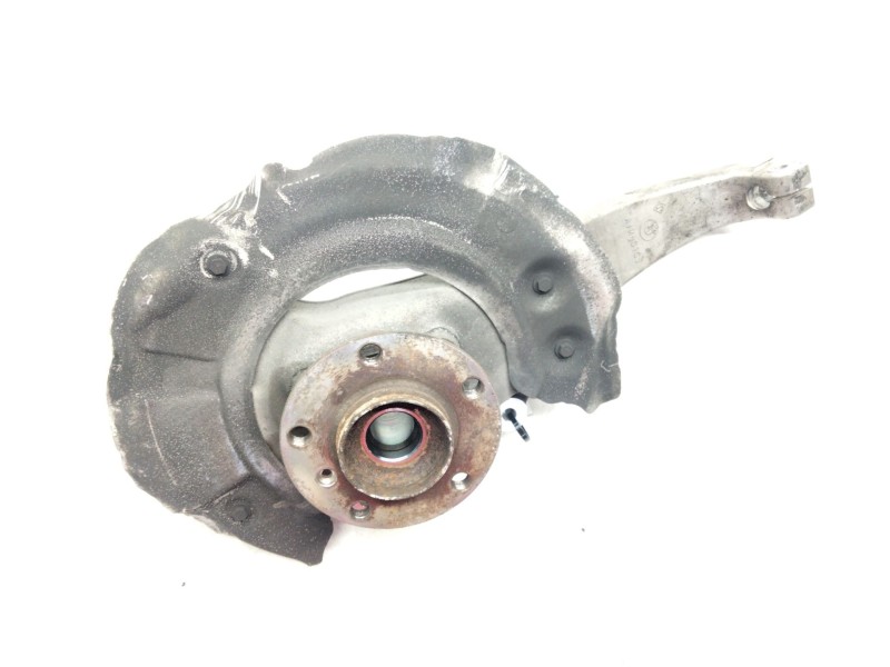 Recambio de mangueta delantera izquierda para bmw 5 (f10) 520 d xdrive referencia OEM IAM 677775105  