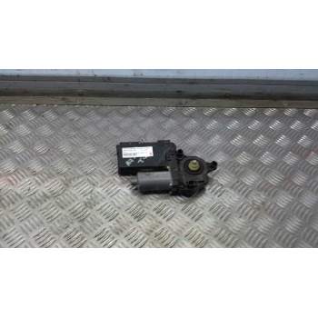 Recambio de motor elevalunas trasero izquierdo para audi a4 avant (8e) referencia OEM IAM   