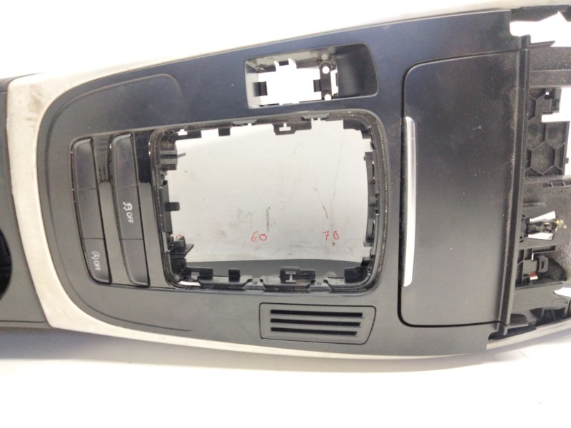 Recambio de reposabrazos para audi a5 sportback (8t) 2.0 16v tdi referencia OEM IAM   