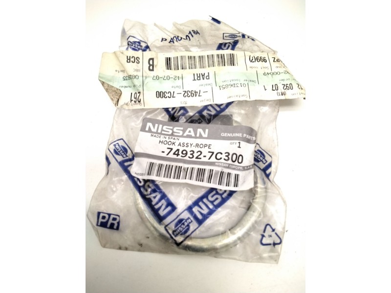 Recambio de cabestro para nissan serena (c23) 2.3 d referencia OEM IAM 749327C300  