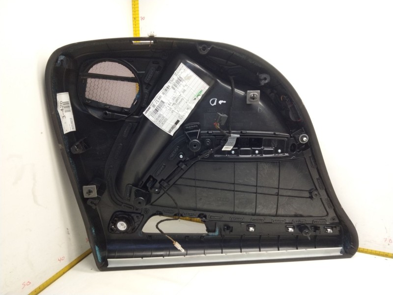 Recambio de guarnecido puerta trasera derecha para audi a5 sportback (8t) 2.0 16v tdi referencia OEM IAM 8K0867306  