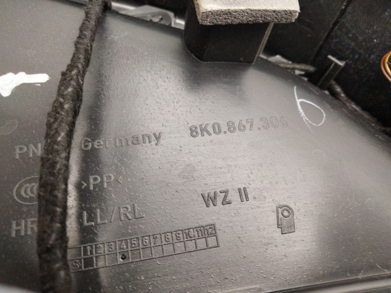 Recambio de guarnecido puerta trasera derecha para audi a5 sportback (8t) 2.0 16v tdi referencia OEM IAM 8K0867306  