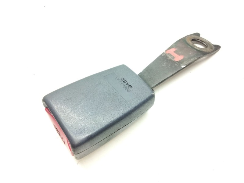 Recambio de enganche cinturon delantero central para toyota land cruiser 90 (_j9_) 3.0 td (kzj90_, kzj95_) referencia OEM IAM 99