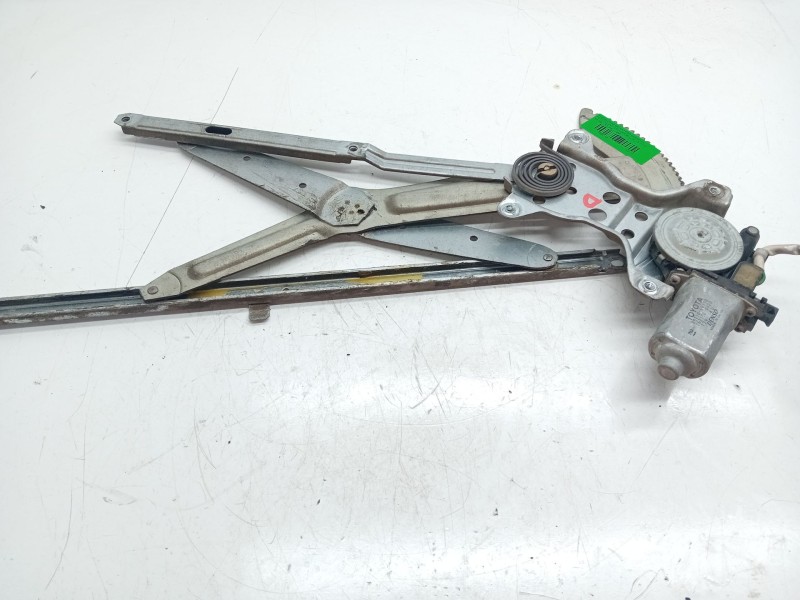 Recambio de elevalunas delantero derecho para toyota land cruiser 90 (_j9_) 3.0 td (kzj90_, kzj95_) referencia OEM IAM 262100042