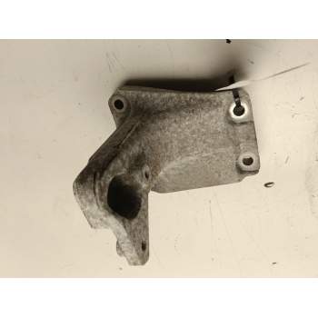 SOPORTE MOTOR DERECHO SUPERIOR 
