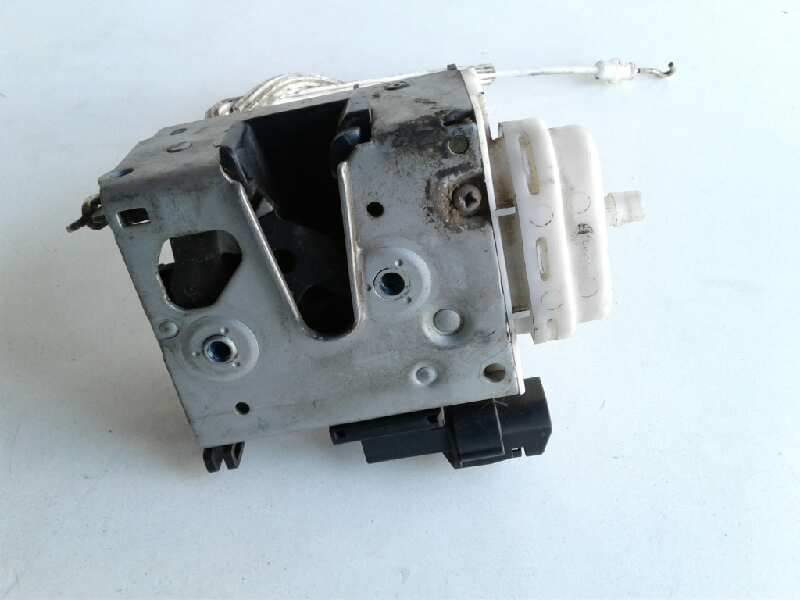 Recambio de cerradura puerta delantera derecha para audi a4 berlina (b5) 1.9 tdi referencia OEM IAM 8D1837016F  
