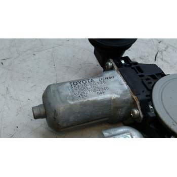 Recambio de elevalunas trasero derecho para toyota auris (_e15_) 2.0 d-4d (ade150_) referencia OEM IAM 857200D120  