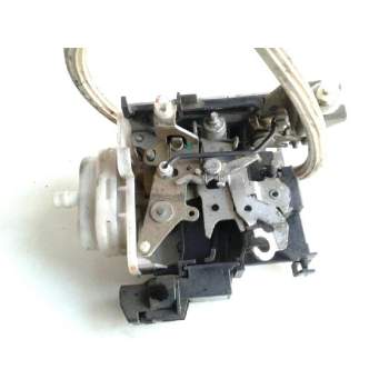 Recambio de cerradura puerta delantera derecha para audi a4 berlina (b5) 1.9 tdi referencia OEM IAM 8D1837016F  