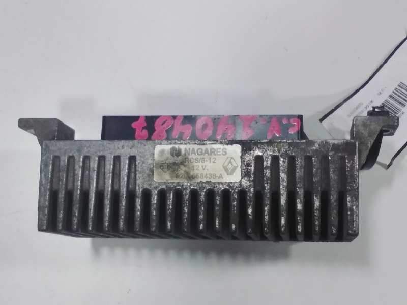 Recambio de caja precalentamiento para renault master bus l3h2 3,8t referencia OEM IAM 8200668438a  