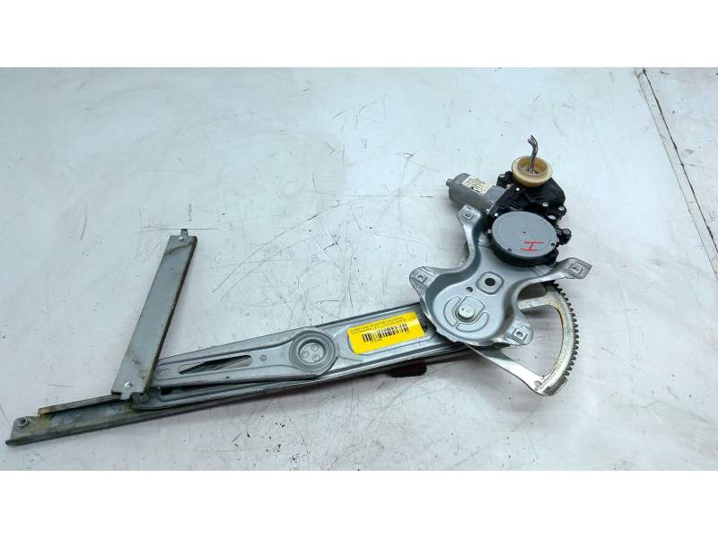 Recambio de elevalunas delantero izquierdo para toyota auris (_e15_) 2.0 d-4d (ade150_) referencia OEM IAM 8570202020  