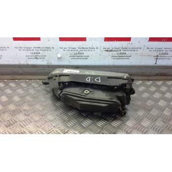 Recambio de faro derecho para citroën xantia berlina 1.9 td sx referencia OEM IAM   