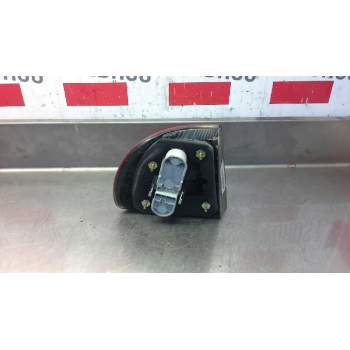Recambio de piloto trasero derecho para volvo v40 familiar 1.6 referencia OEM IAM 30621888  