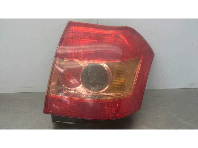 Recambio de piloto trasero izquierdo para toyota corolla (e12) 1.6 linea luna berlina referencia OEM IAM 8156113580  