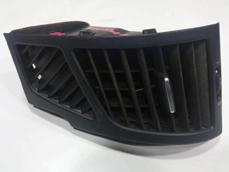 Recambio de aireador izquierdo para bmw serie 1 berlina (e81/e87) 118d referencia OEM IAM   