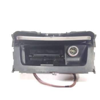 Recambio de cenicero para bmw serie 1 berlina (e81/e87) 118d referencia OEM IAM   