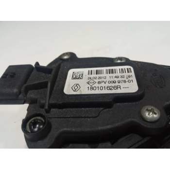Recambio de pedal acelerador para renault master bus l3h2 3,8t referencia OEM IAM 180101626R  