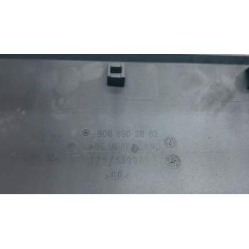 Recambio de moldura trasera derecha para volkswagen crafter 30-50 furgoneta (2e_) 2.0 tdi referencia OEM IAM A9066902882  