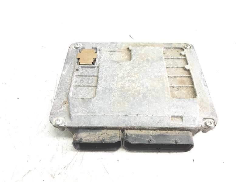Recambio de centralita motor uce para audi a3 (8p) 1.6 ambiente referencia OEM IAM 06A906033EH 5WP4032304 06A906033GQ