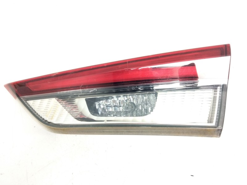 Recambio de piloto trasero derecho porton para toyota auris referencia OEM IAM   