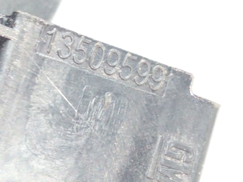 Recambio de cerradura maletero / porton para opel astra k sports tourer excellence referencia OEM IAM 13509599  