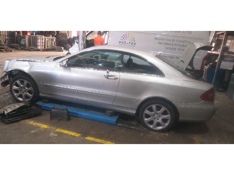 mercedes-benz clase clk (w209) coupe del año 2004