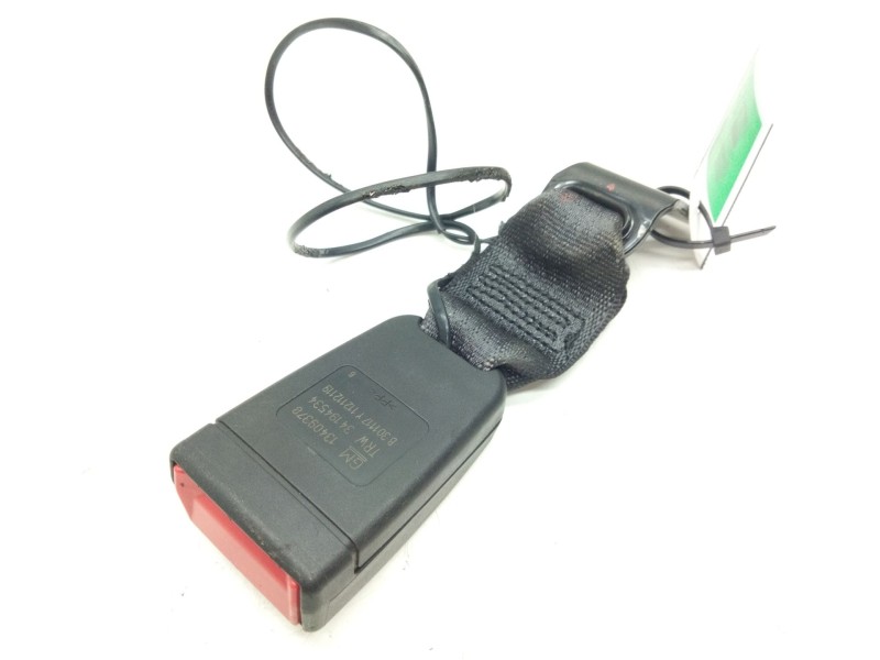 Recambio de enganche cinturon trasero derecho para opel astra k sports tourer excellence referencia OEM IAM 13409378  