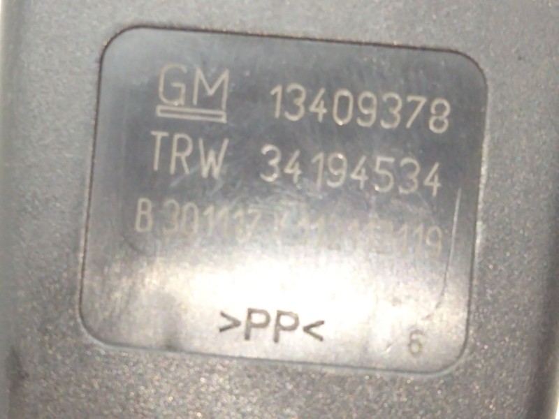 Recambio de enganche cinturon trasero derecho para opel astra k sports tourer excellence referencia OEM IAM 13409378  