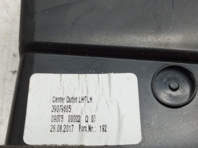 Recambio de rejilla aireadora para opel astra k sports tourer excellence referencia OEM IAM 39079557  