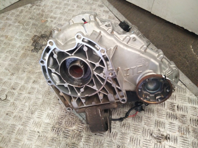 Recambio de caja transfer para land rover range rover sport i (l320) 2.7 d 4x4 referencia OEM IAM 8454228031  