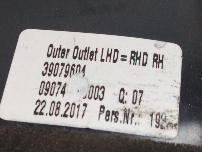 Recambio de rejilla aireadora para opel astra k sports tourer excellence referencia OEM IAM 39079556  