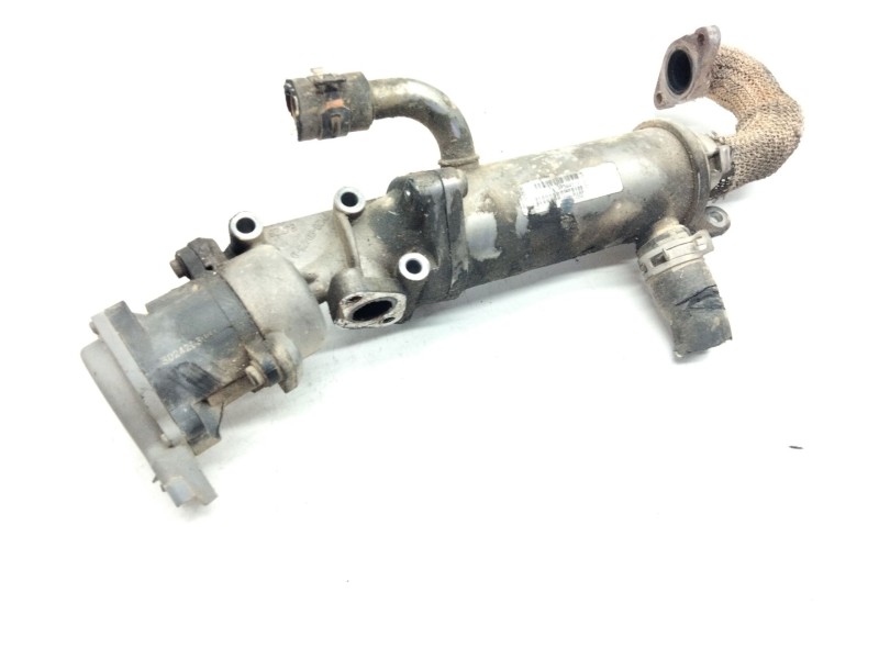 Recambio de enfriador de gases para land rover discovery v6 td hse referencia OEM IAM 216055404  