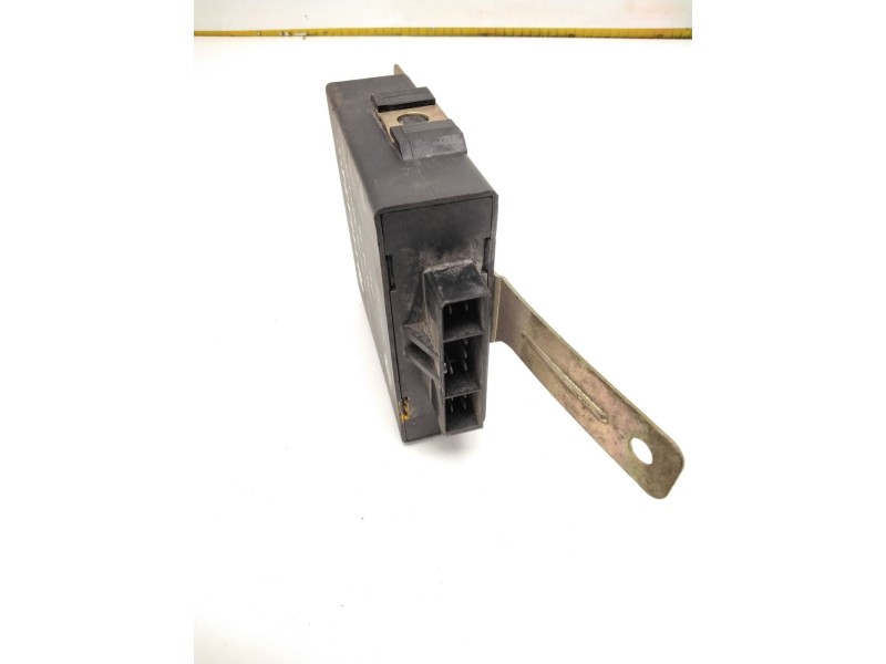 Recambio de caja precalentamiento para nissan terrano ii (r20) 2.7 td 4wd referencia OEM IAM 110691F100 UTD/1312 NAGARES