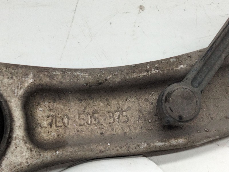 Recambio de brazo suspension inferior trasero izquierdo para audi q7 (4lb) 3.0 tdi quattro referencia OEM IAM 7L0505375A  