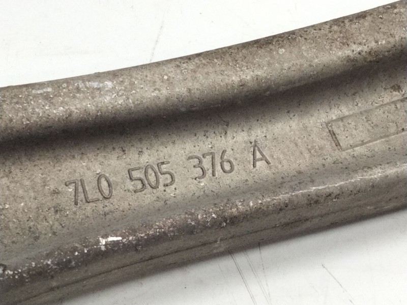 Recambio de brazo suspension inferior trasero izquierdo para audi q7 (4lb) 3.0 tdi quattro referencia OEM IAM 7L0505376A  