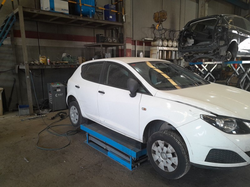 seat ibiza iv (6j5, 6p1) del año 2010