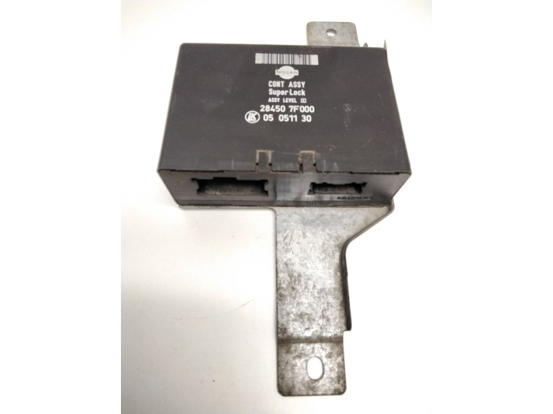 Recambio de centralita cierre para nissan terrano ii (r20) 2.7 tdi 4wd referencia OEM IAM 284507F000 05051130 LK