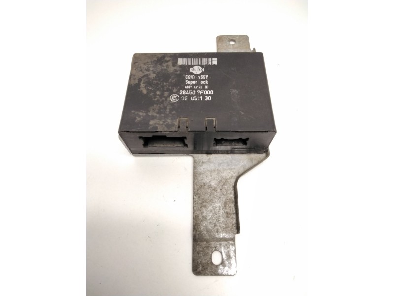 Recambio de centralita cierre para nissan terrano ii (r20) 2.7 tdi 4wd referencia OEM IAM 284507F000 05051130 LK