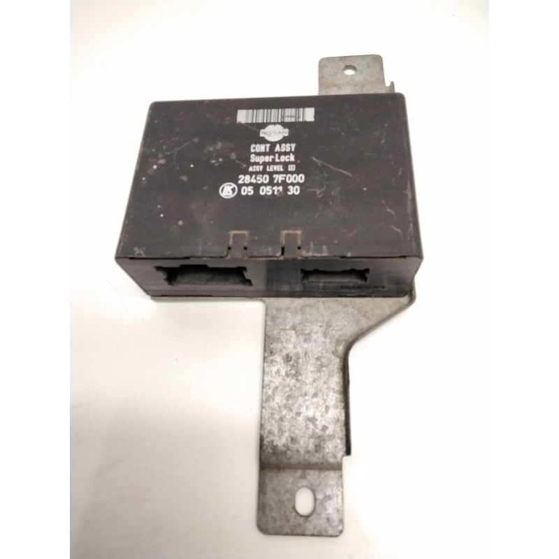 Recambio de centralita cierre para nissan terrano ii (r20) 2.7 tdi 4wd referencia OEM IAM 284507F000 05051130 LK