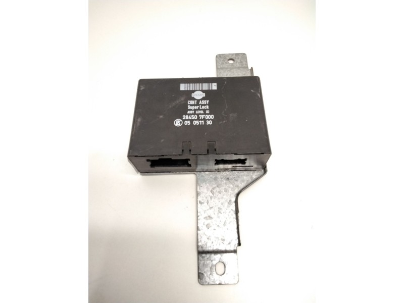 Recambio de centralita cierre para nissan terrano ii (r20) 2.7 tdi 4wd referencia OEM IAM 284507F000 05051130 LK