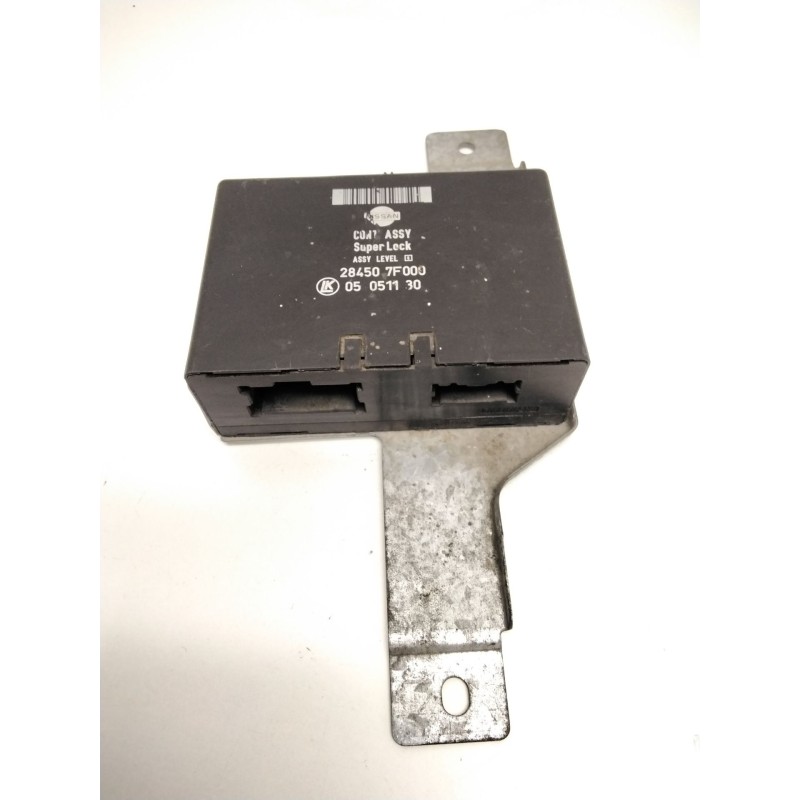 Recambio de centralita cierre para nissan terrano ii (r20) 2.7 tdi 4wd referencia OEM IAM 284507F000 05051130 LK