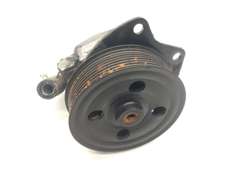 Recambio de bomba direccion para land rover discovery v6 td hse referencia OEM IAM 7H223A696AB  