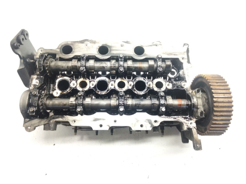 Recambio de culata derecha para land rover discovery v6 td hse referencia OEM IAM 4R8Q6090  