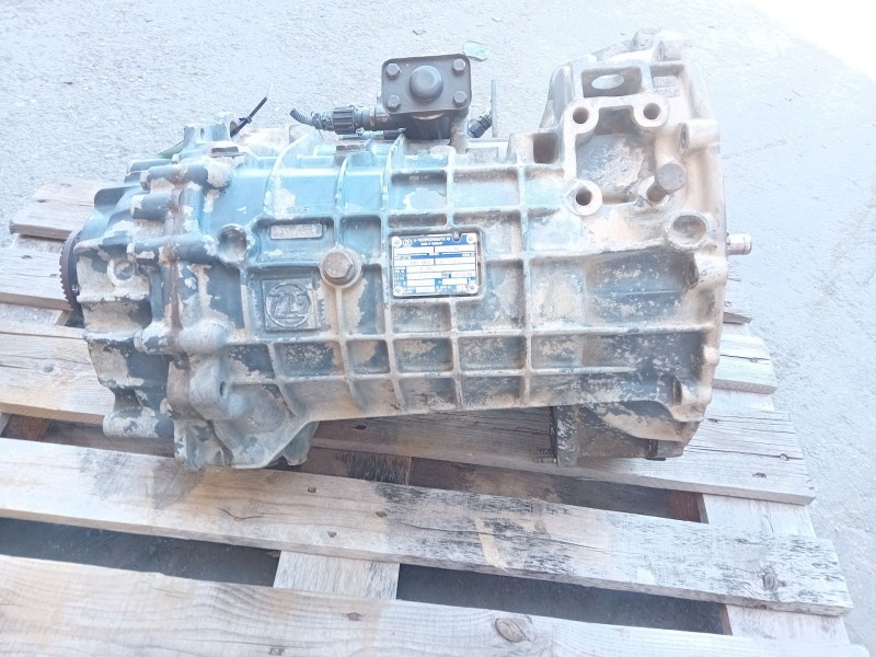 Recambio de caja cambios para daf fa laf 45.220 referencia OEM IAM 65800TQ  