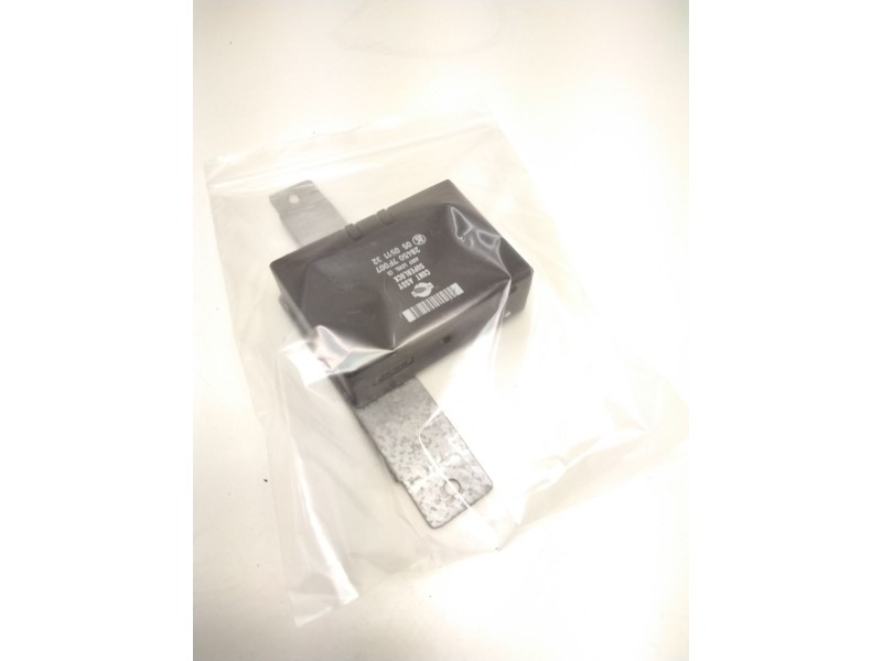 Recambio de modulo electronico para nissan terrano ii (r20) 2.7 tdi 4wd referencia OEM IAM 284507F007 05051132 LK