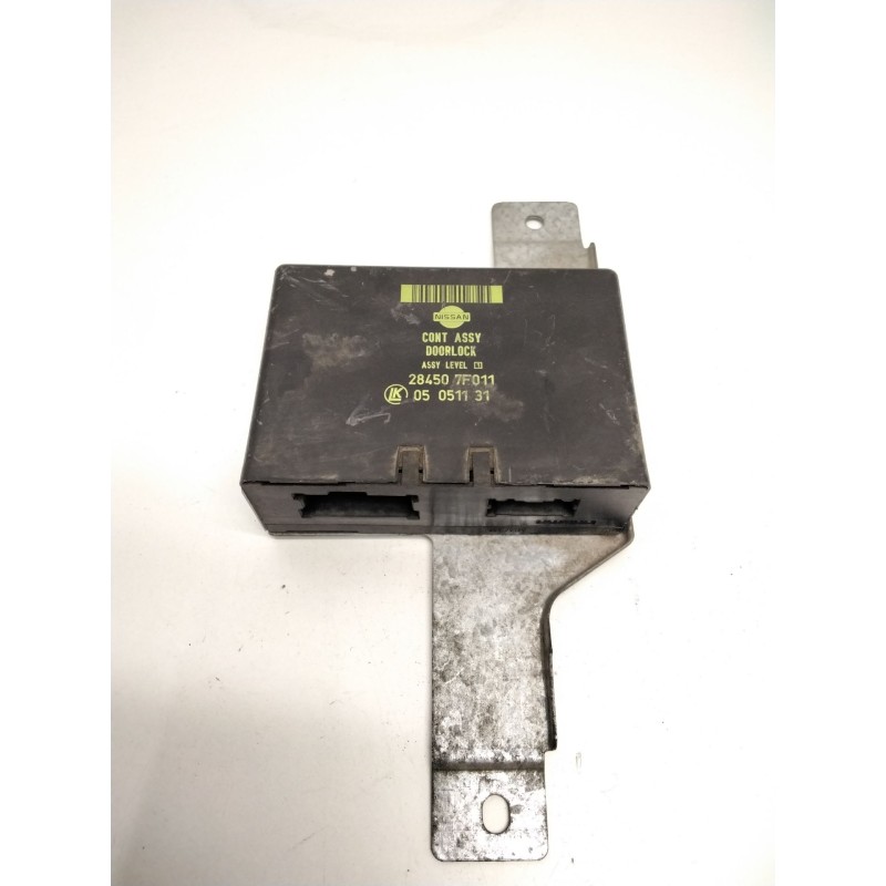 Recambio de modulo electronico para nissan terrano ii (r20) 2.7 tdi 4wd referencia OEM IAM 284507F011 05051131 LK